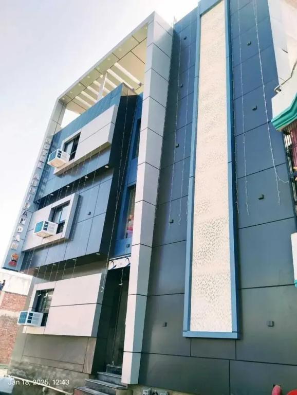 фото Hotel Abhinandan