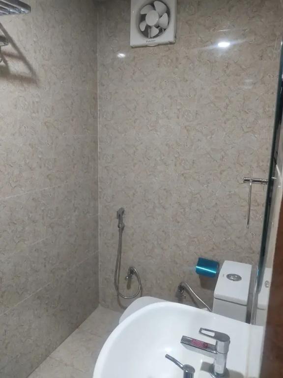 фото Hotel Abhinandan