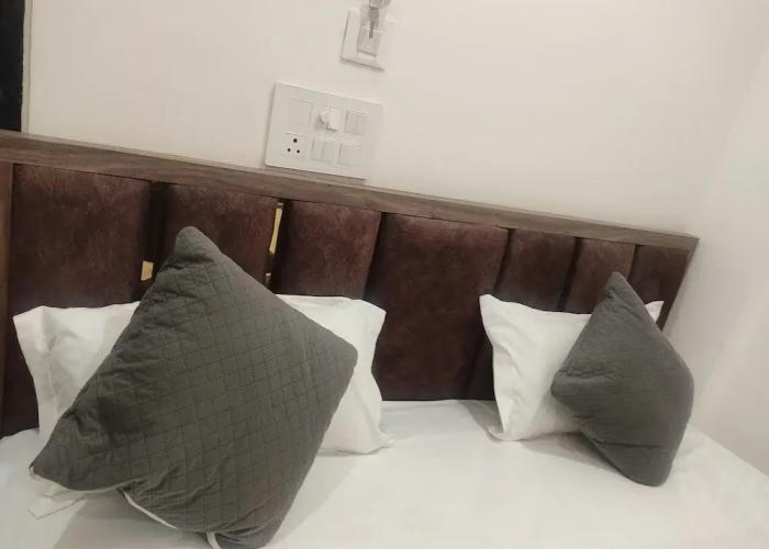 Hotel Abhinandan