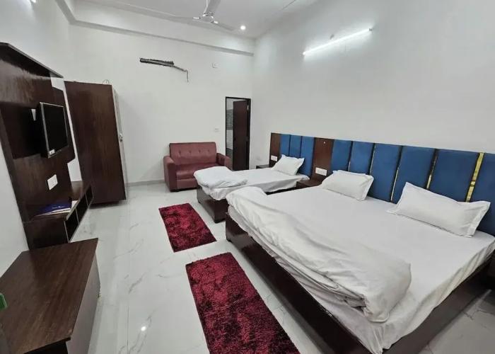 Kharari Guesthouse