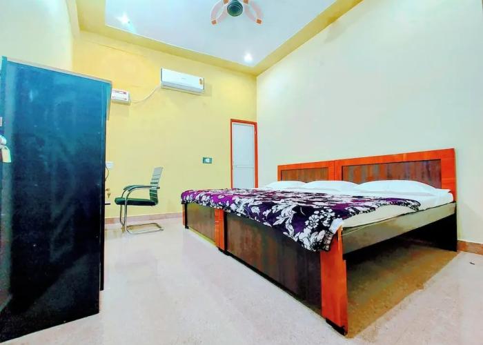 Hotel Raghukul