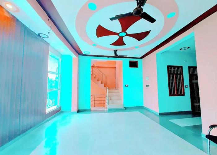 Hotel Raghukul
