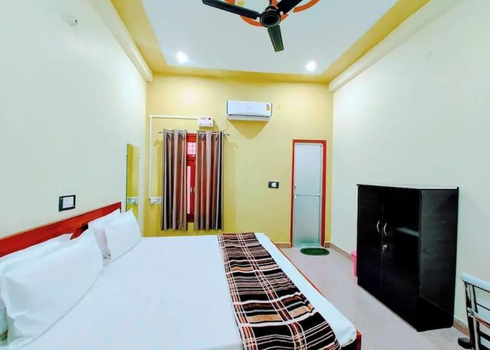 Hotel Raghukul