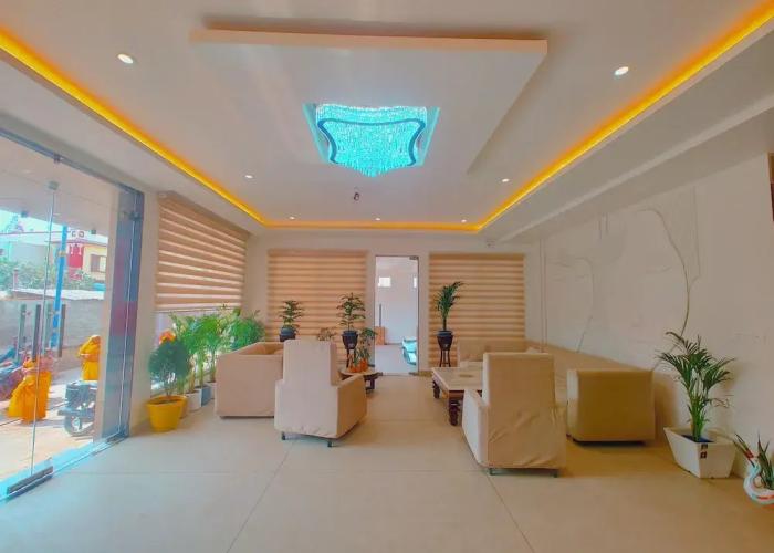 Sitaynam Hotel & Resort-Infront RAM Temp