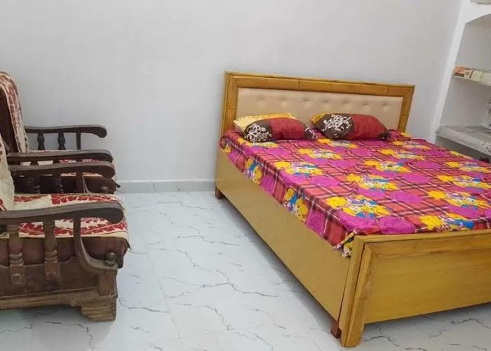Shree mate guest house