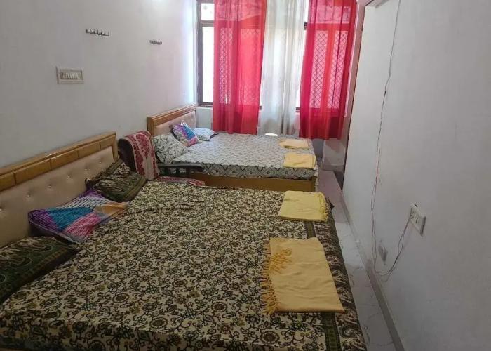 Shree mate guest house