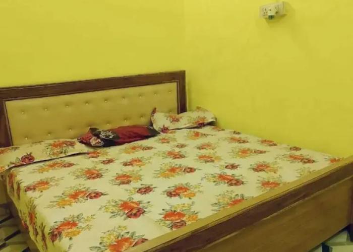 Shree mate guest house