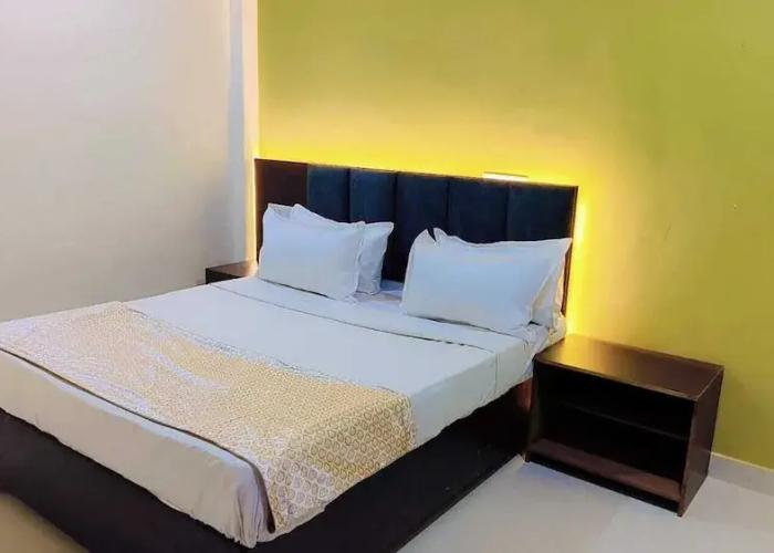 Hotel Shree Radha Rani Palace