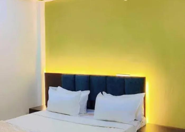 Hotel Shree Radha Rani Palace