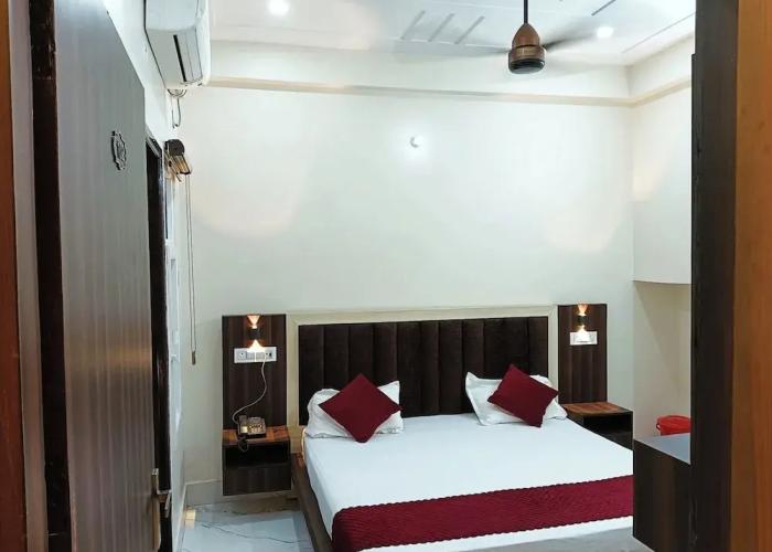 Hotel Prince Ayodhya
