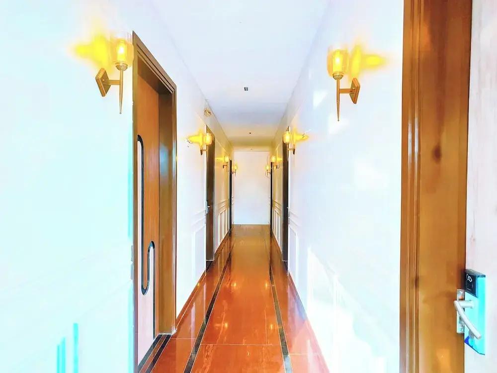 фото Hotel Parth