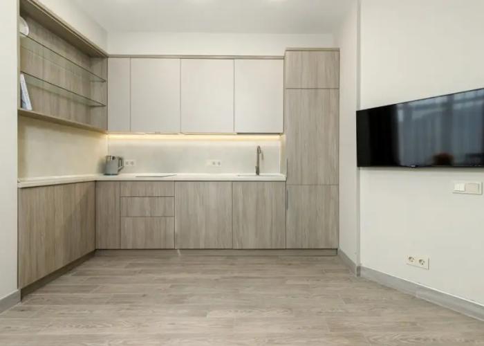 Studiya S Panoramnym Zastekleniem Dlya 3 Gostey Apartment