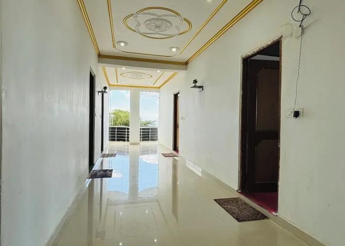 Prafull Hotel