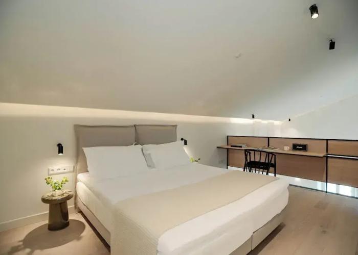 Kukutseli Country Living by White Dream