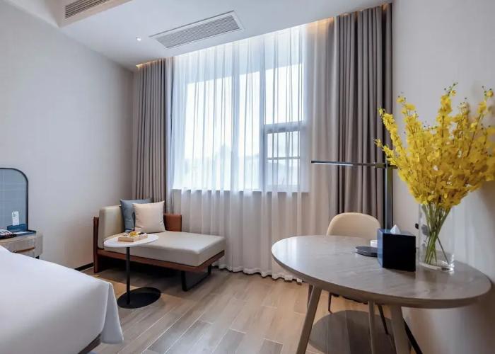 Hotel yishangjiudianhechibamadian