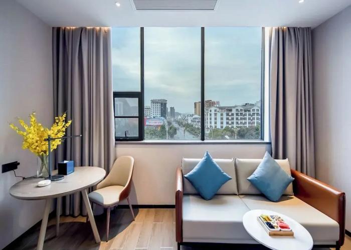 Hotel yishangjiudianhechibamadian