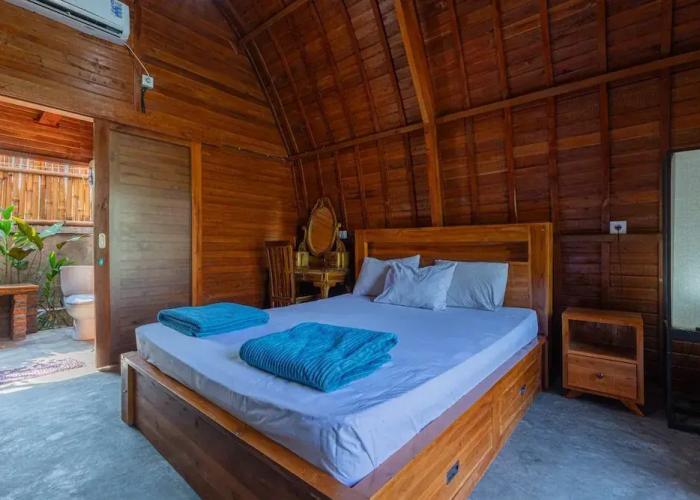 Kubu Selat Villa and Glamping
