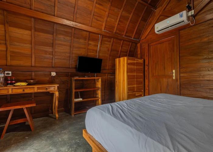Kubu Selat Villa and Glamping