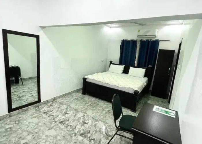Nanas Holiday Let Guest House