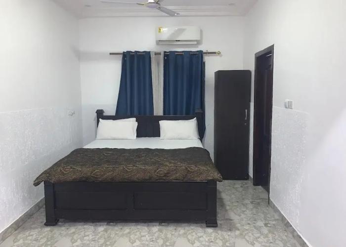 Nanas Holiday Let Guest House