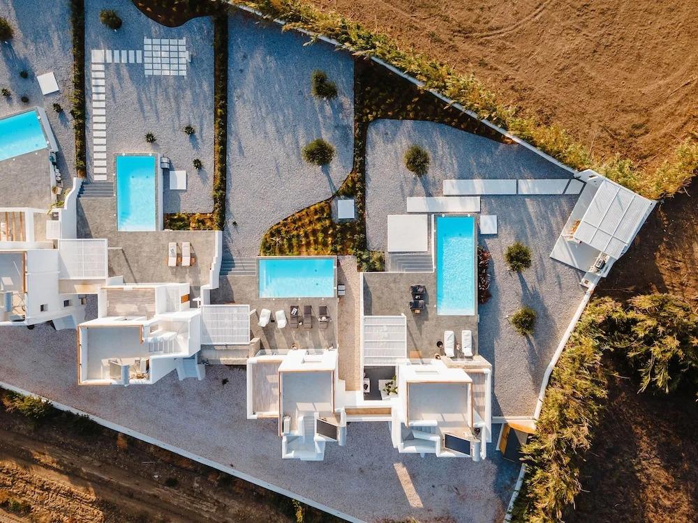 Villa Ama Plaka With 3 Bedrooms and 3 Bathrooms