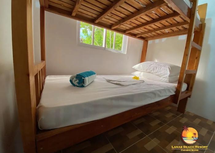 Lanas Beach Resort - Carabao Island