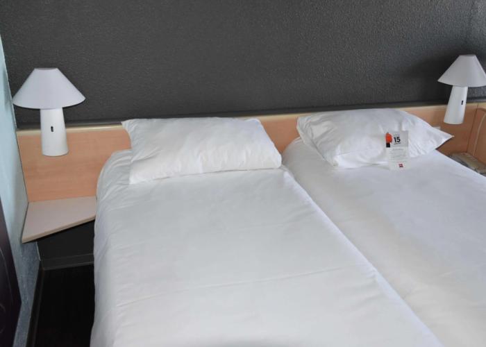 ibis Rochefort