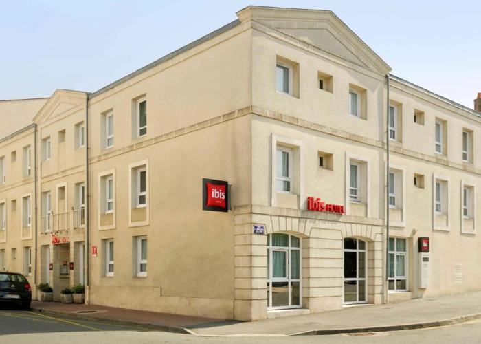 ibis Rochefort