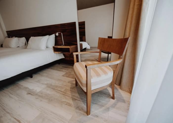 La Urumpta Hotel, AKEN MIND