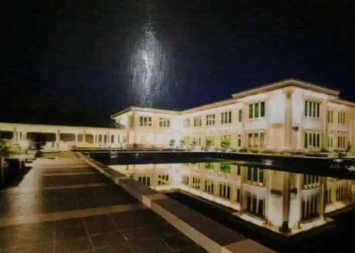 Bajau Bay Hotel & Resort