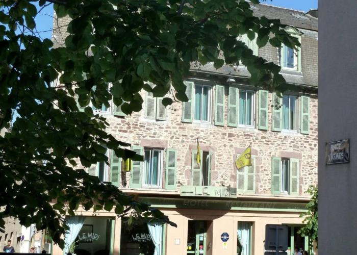 Logis Hôtel Restaurant du Midi