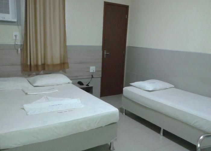 Hotel Uzi Praia