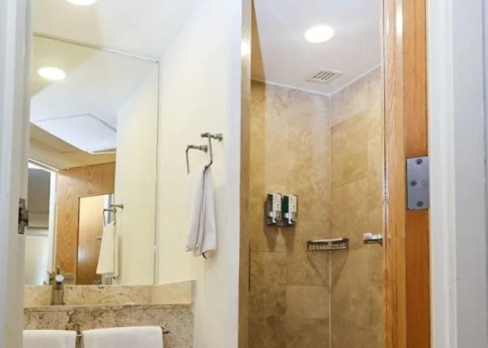 BH Business Hotel Group