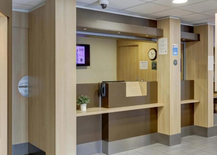B&B HOTEL Reims Centre Gare