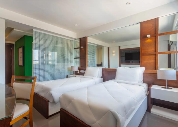 DOM Barra Hotel