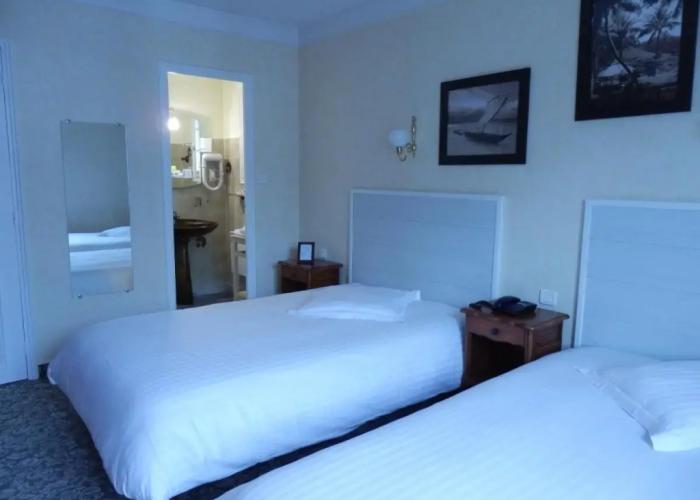 Hotel De la Corniche