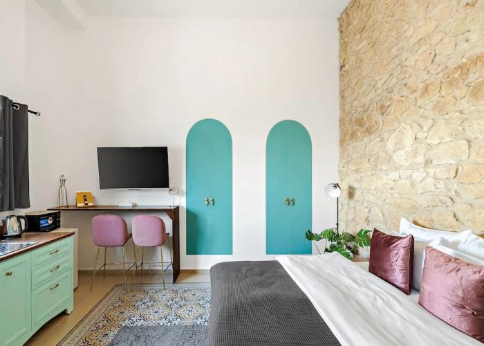 Helios Boutique Suites by La Finca Hotel