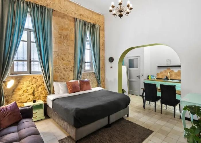 Helios Boutique Suites by La Finca Hotel