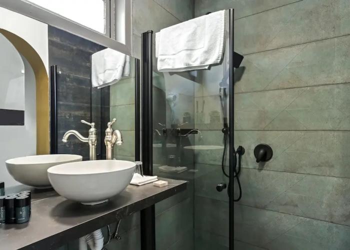 Helios Boutique Suites by La Finca Hotel
