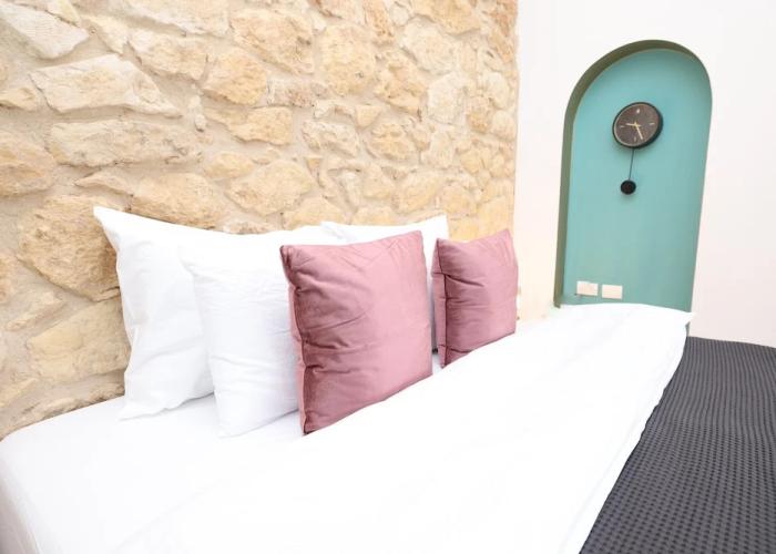 Helios Boutique Suites by La Finca Hotel