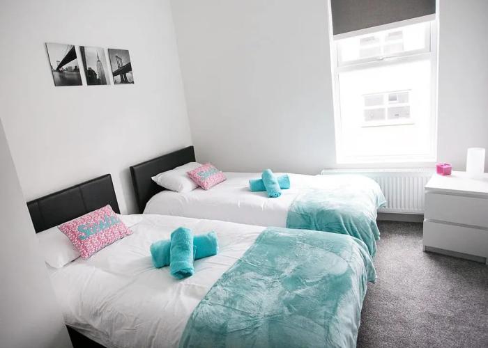 Coast & City Apartments