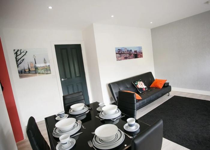 Coast & City Apartments