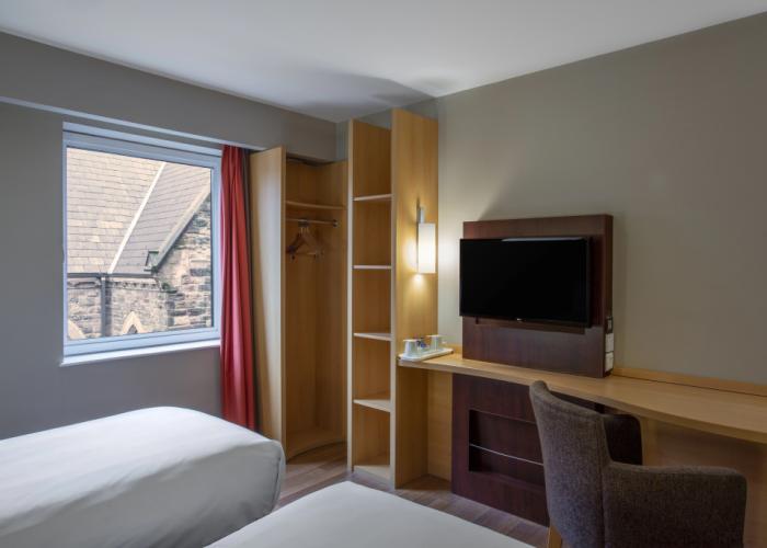ibis Belfast Queens Quarter