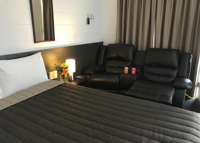 Mandalay Motel