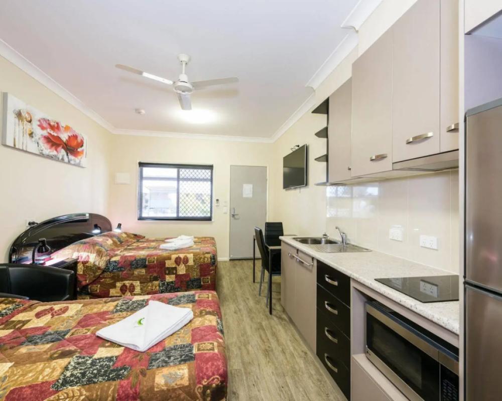 фото Athena Studio Units
