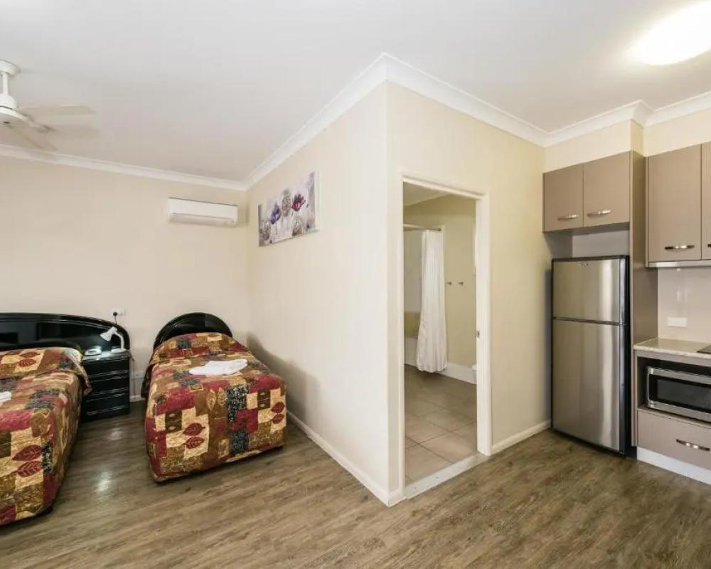 фото Athena Studio Units