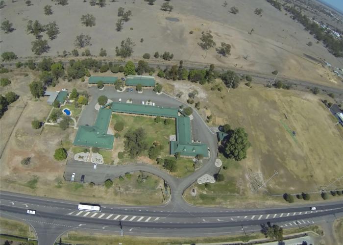 Overlander Homestead Motel