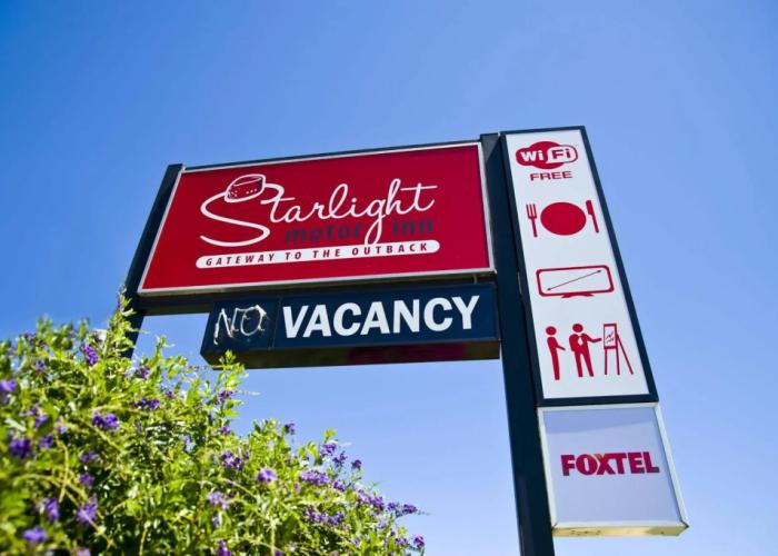 Starlight Motor Inn