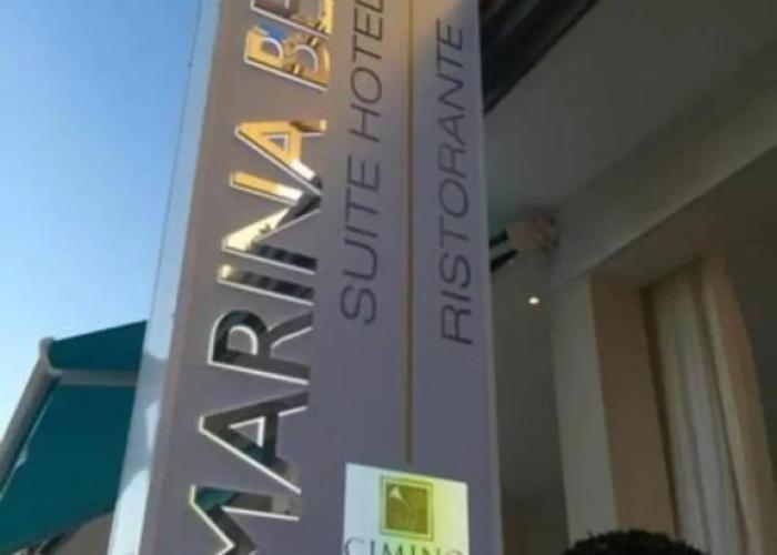 Marina Beach Suite Hotel