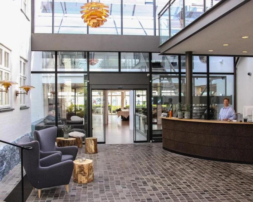 фото Fredensborg Badehotel